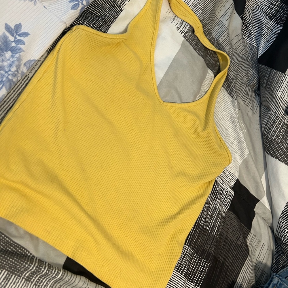 3/$30✨American Eagle Outfitters Yellow Ribbed Tank Top
